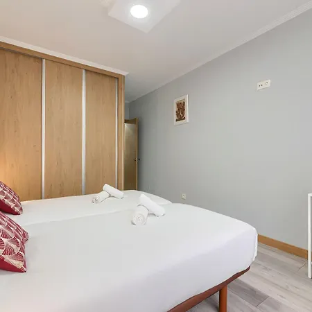 Vivienda Turistica Centrica Y Con Estilo En El Encantador Barrio La Cruz Appartement