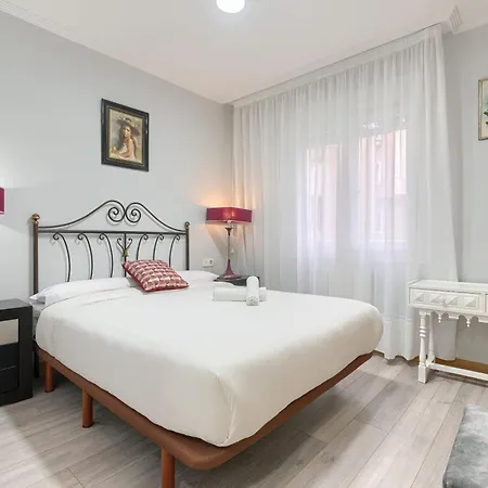 Appartement Vivienda Turistica Centrica Y Con Estilo En El Encantador Barrio La Cruz *