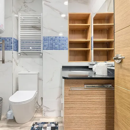 Vivienda Turistica Centrica Y Con Estilo En El Encantador Barrio La Cruz Appartement