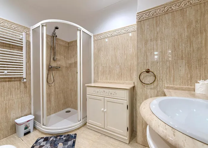 Apartman Vivienda Turistica Centrica Y Con Estilo En El Encantador Barrio La Cruz *