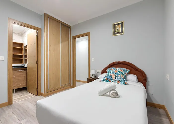 Apartman Vivienda Turistica Centrica Y Con Estilo En El Encantador Barrio La Cruz Bilbao