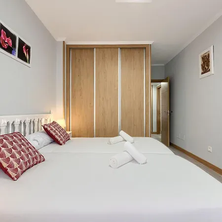 Daire Vivienda Turistica Centrica Y Con Estilo En El Encantador Barrio La Cruz *